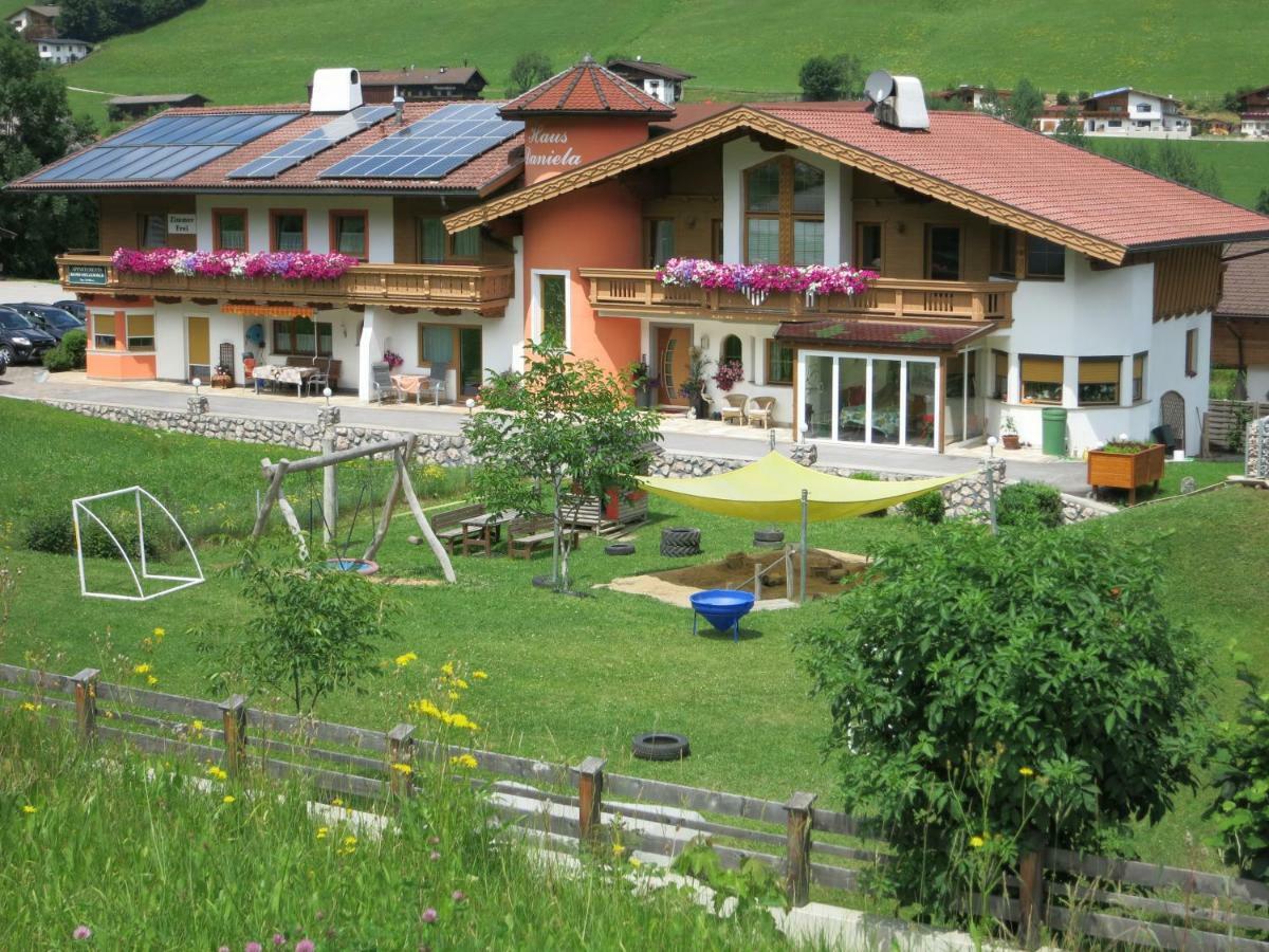 Haus Daniela Hotel Wildschonau Bagian luar foto